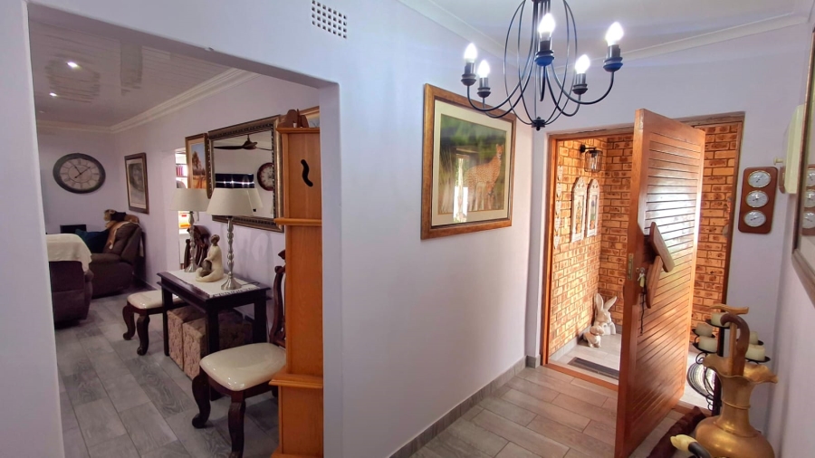 4 Bedroom Property for Sale in Vaalpark Free State